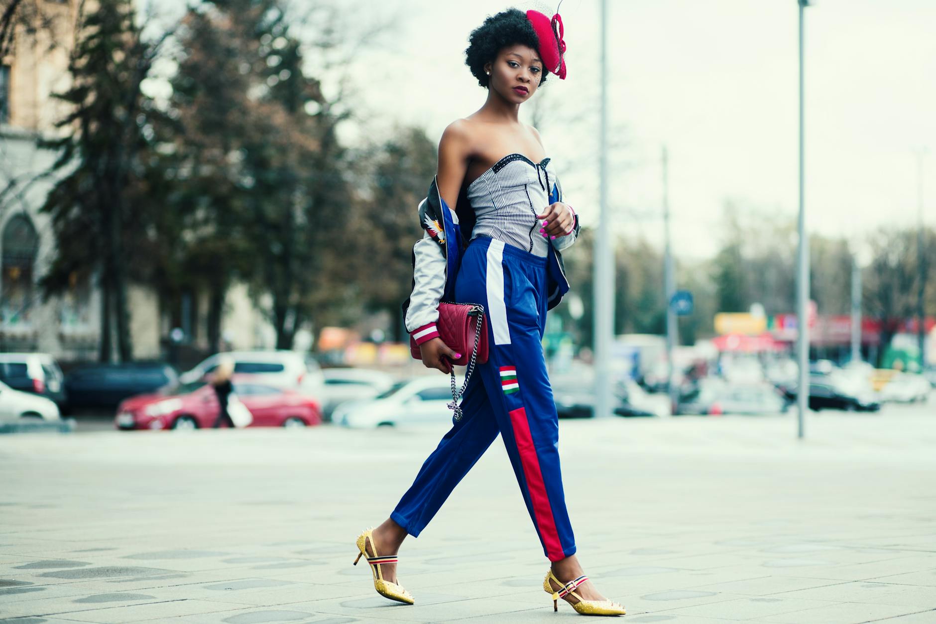 Accessories That Transform a Basic Outfit